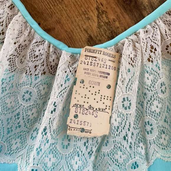 Vintage 1970s Formfit Rogers Womens Nightgown Sz Small Tiffany Blue Nylon Lace - Picture 10 of 11